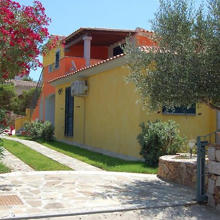 Apartament Via Costantino Budoni Zewnętrze zdjęcie