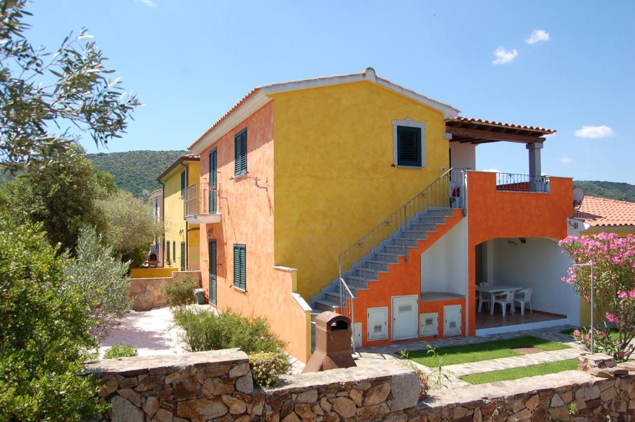 Apartament Via Costantino Budoni Zewnętrze zdjęcie