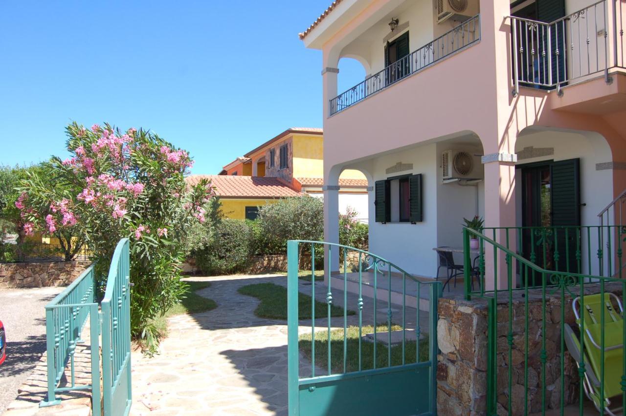 Apartament Via Costantino Budoni Zewnętrze zdjęcie