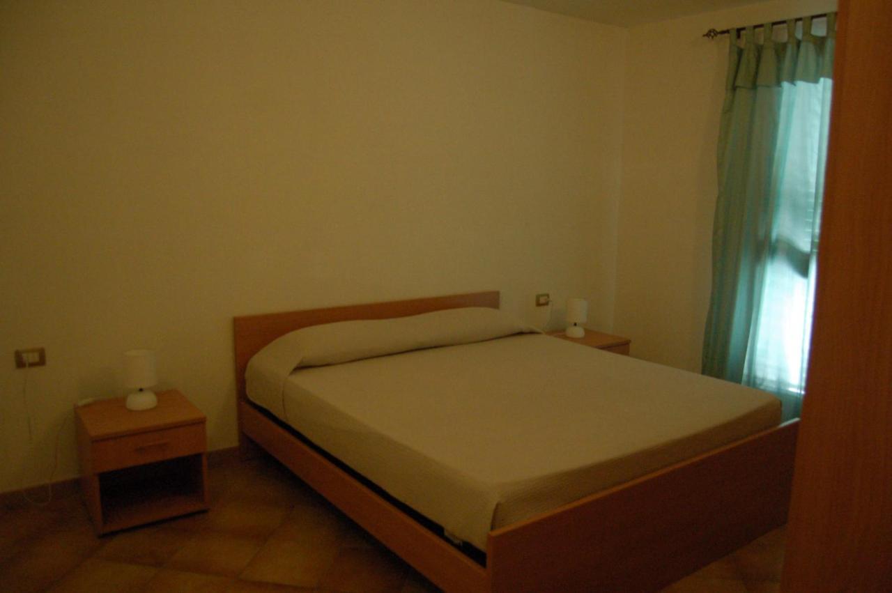 Apartament Via Costantino Budoni Zewnętrze zdjęcie