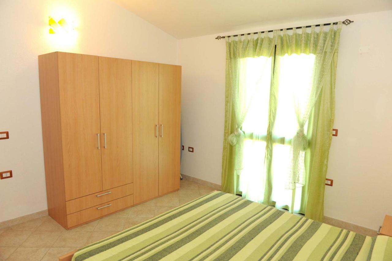 Apartament Via Costantino Budoni Zewnętrze zdjęcie