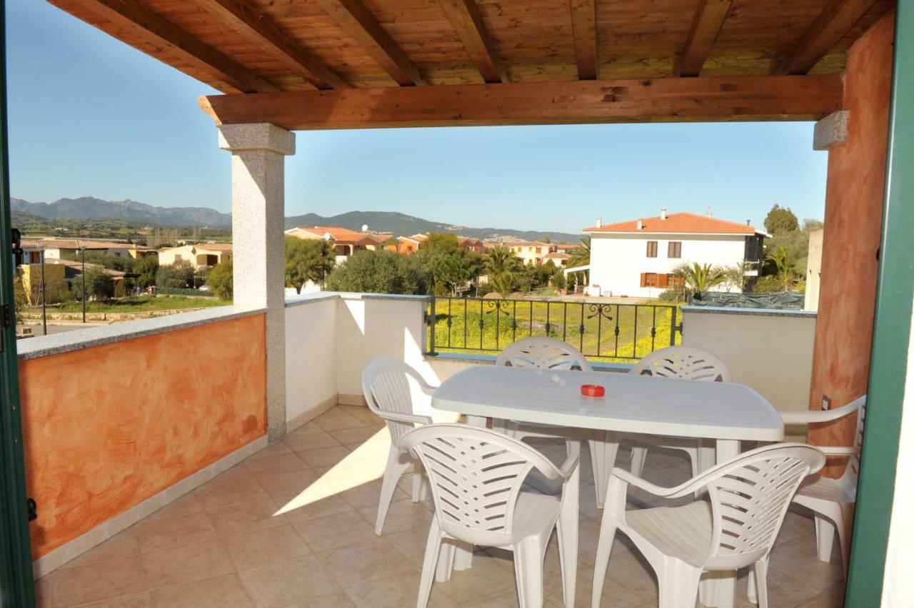 Apartament Via Costantino Budoni Zewnętrze zdjęcie